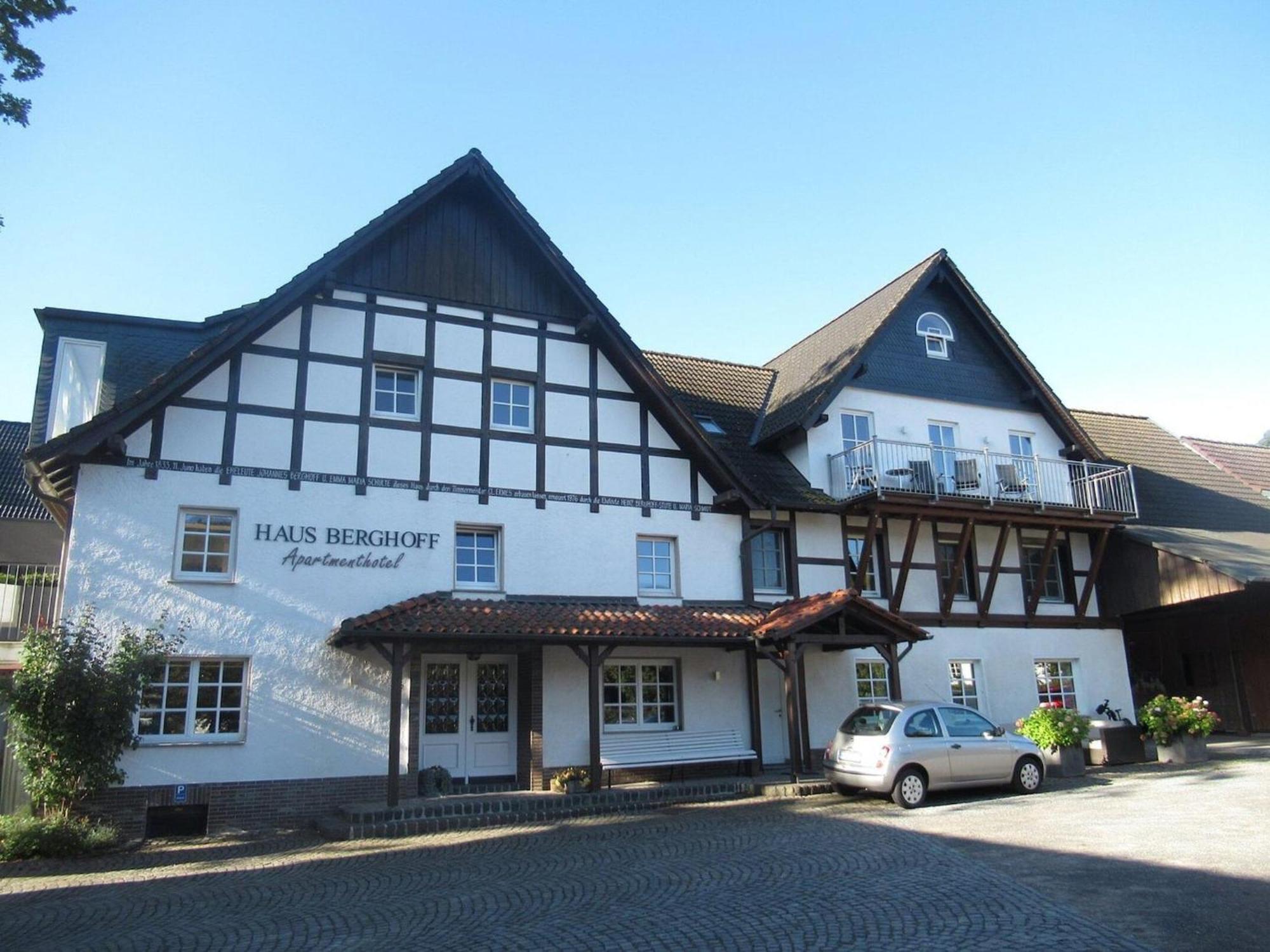 Holiday Home in Neustadt am Rennsteig with Pond Exterior foto